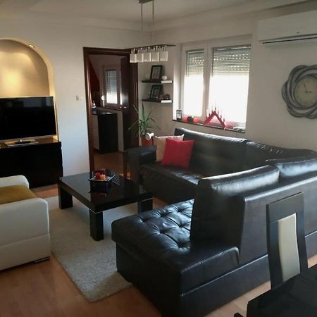 Brand New Apt In City Center Bitola Exterior photo